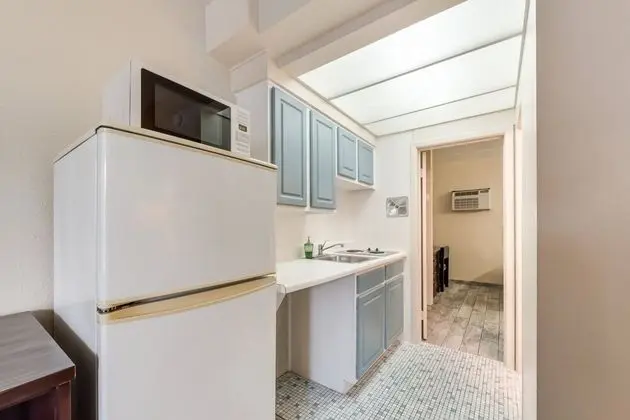 Süit, Birden Çok Yatak, Küçük Mutfak (Smoke Free, Two Rooms, Efficiency)