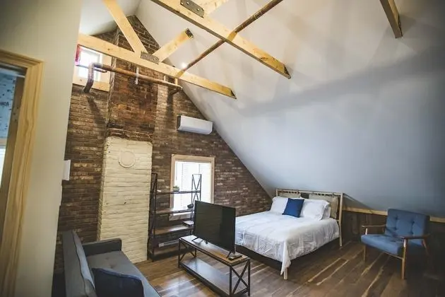 Romantic Çatı Katı (Loft), Banyolu/Duşlu (Cathedrale - 3e etage)