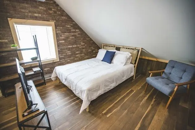 Romantic Çatı Katı (Loft), Banyolu/Duşlu (Cathedrale - 3e etage)