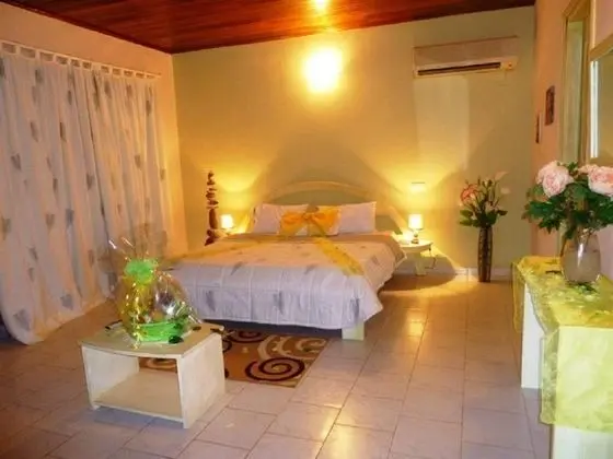 Tek Büyük Yataklı Oda