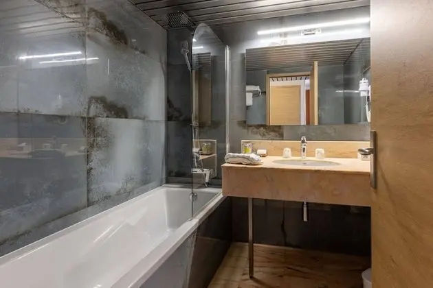 Comfort Tek Büyük Yataklı Oda