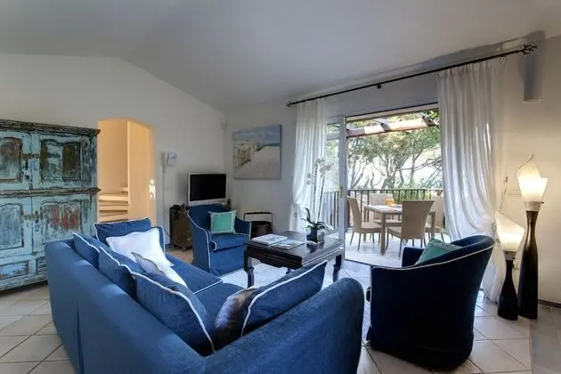 Comfort Villa, 2 Yatak Odası, Veranda, Deniz Manzaralı (Bouganville, 90 steps from reception)