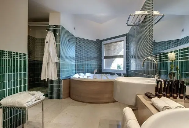 Executive Süit, 1 En Büyük (King) Boy Yatak ve Çekyat, Sigara İçilmez, Deniz Manzaralı