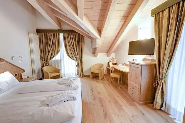 Standard Tek Büyük veya İki Ayrı Yataklı Oda