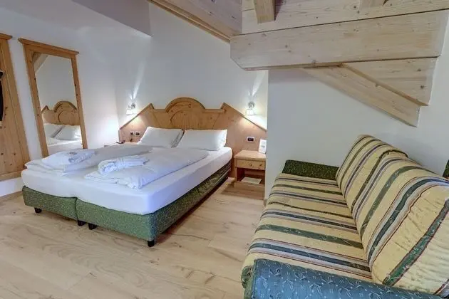 Standard Tek Büyük veya İki Ayrı Yataklı Oda