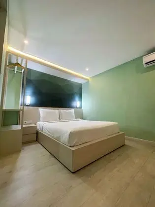 Deluxe Tek Büyük Yataklı Oda, 1 Büyük (Queen) Boy Yatak, Sigara İçilebilir