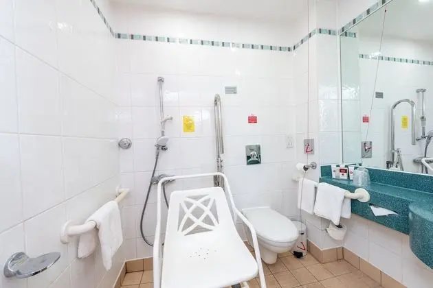 Standard Oda, Birden Çok Yatak, Engellilere Uygun