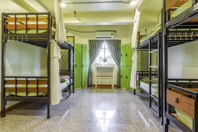 Ortak Ranzalı Oda, Sadece kadınlar için