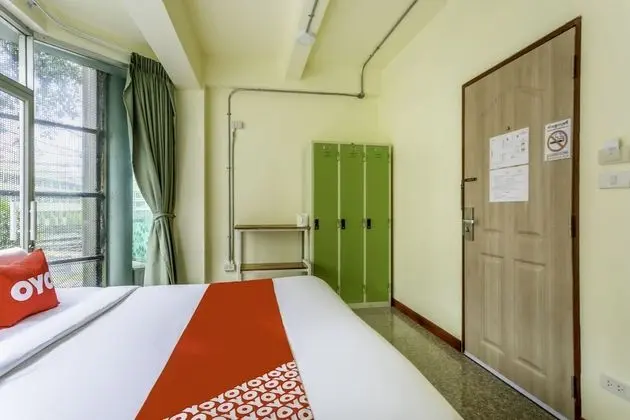 Premium Tek Büyük Yataklı Oda, Ortak Banyo