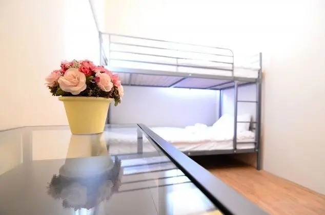 Ortak Ranzalı Oda, Karma Ranzalı Oda, Ortak Banyo