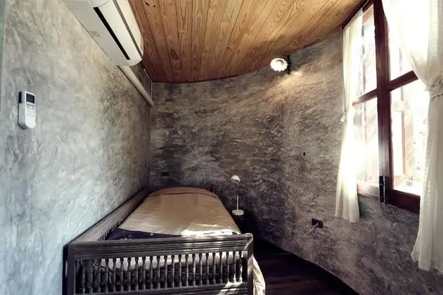 Mushroom Clay House M1