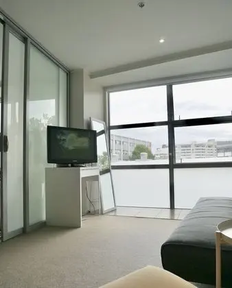 Apart Daire, 1 Büyük (Queen) Boy Yatak ve Çekyat, Bahçe Manzaralı