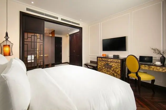 Luxury Tek Büyük Yataklı Oda (City)