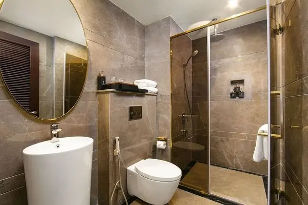 Luxury Tek Büyük Yataklı Oda (City)