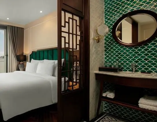 Luxury Tek Büyük Yataklı Oda (City)
