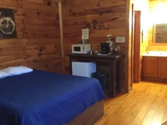 Kulübe, 1 Büyük (Queen) Boy Yatak