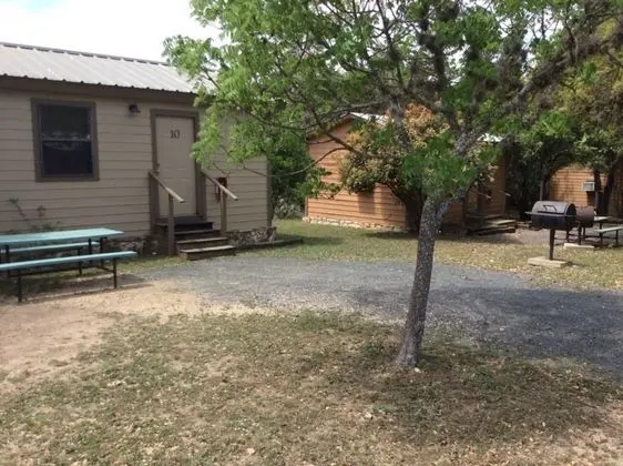 Kulübe, 1 Büyük (Queen) Boy Yatak