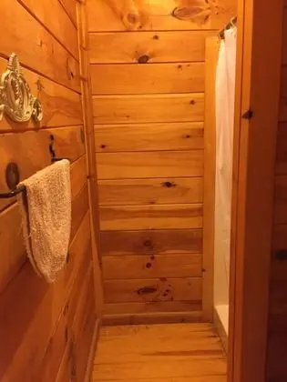 Kulübe, 1 Büyük (Queen) Boy Yatak