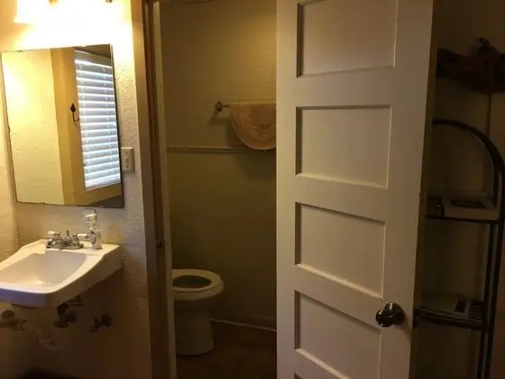 Oda, 1 Büyük (Queen) Boy Yatak