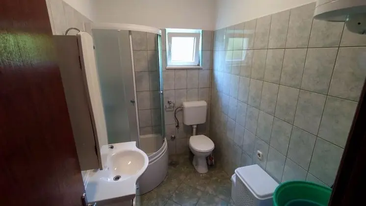 Apart Daire (Leana - great location and close to b)
