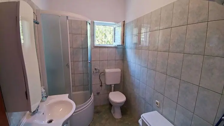 Apart Daire (Leana - great location and close to b)