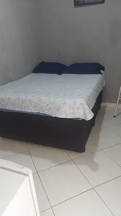 Traditional Tek Büyük Yataklı Oda
