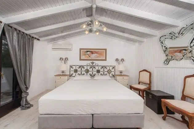 Deluxe Üç Kişilik Oda, Deniz Manzaralı