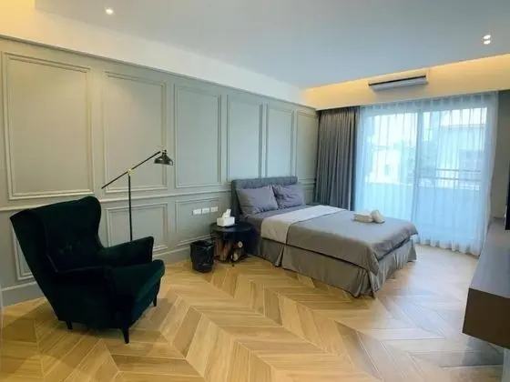 Deluxe Tek Büyük Yataklı Oda