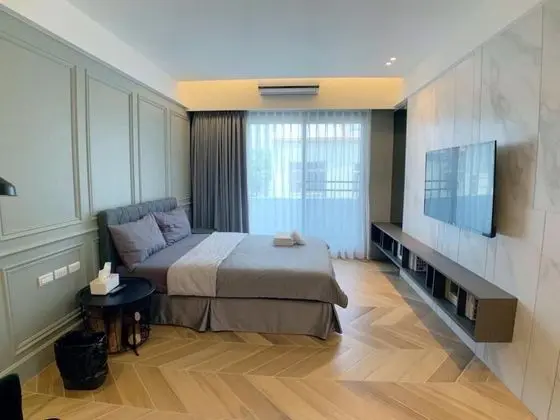 Deluxe Tek Büyük Yataklı Oda