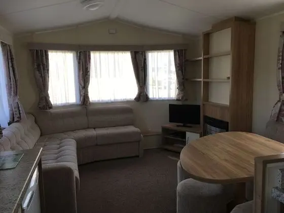 Karavan (Pet Friendly)