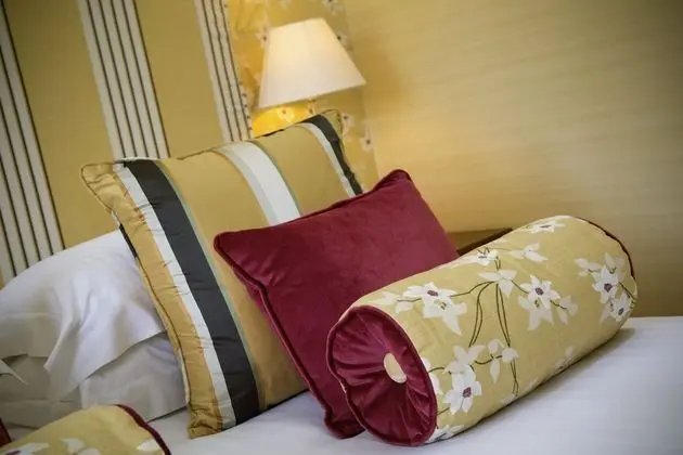 Deluxe Tek Büyük Yataklı Oda, Banyolu/Duşlu