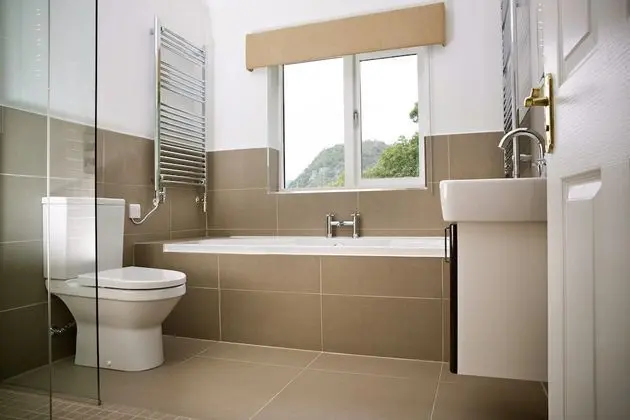 Deluxe Tek Büyük Yataklı Oda, Banyolu/Duşlu