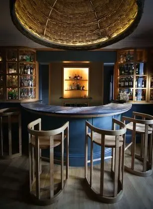 Deluxe Tek Büyük Yataklı Oda, Banyolu/Duşlu