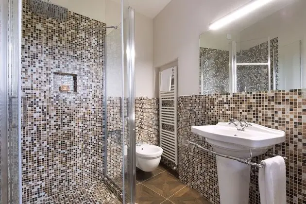 Deluxe Tek Büyük Yataklı Oda, 1 En Büyük (King) Boy Yatak, Sigara İçilmez, Ek Bina (SPA access)