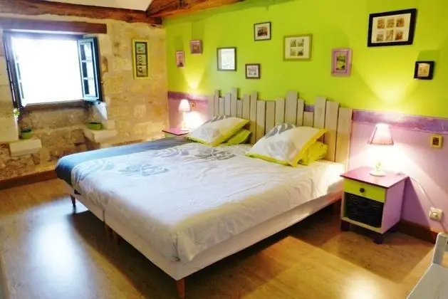 Comfort Tek Büyük veya İki Ayrı Yataklı Oda, Bahçe Manzaralı, Bahçeli