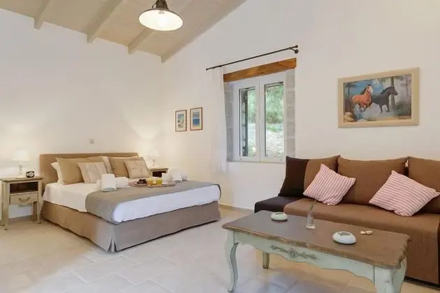 Villa, 4 Yatak Odası, Kişiye Özel Havuzlu