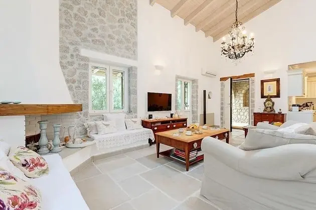 Villa, 4 Yatak Odası, Kişiye Özel Havuzlu