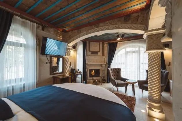 Superior Suite, Bahçe Manzaralı, Şömineli ve Jakuzili