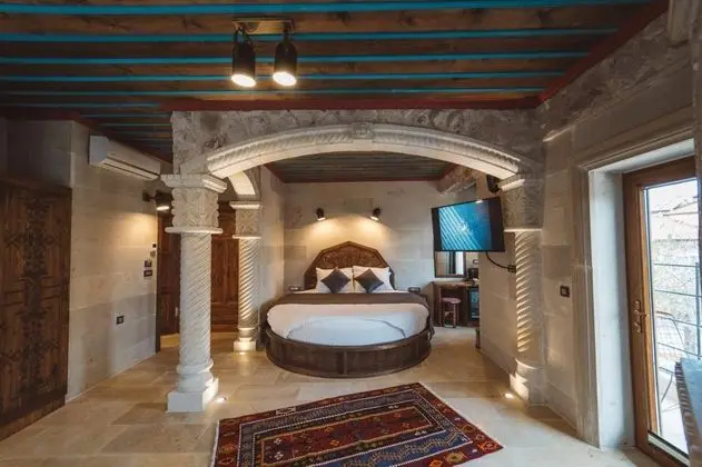 Superior Suite, Bahçe Manzaralı, Şömineli ve Jakuzili