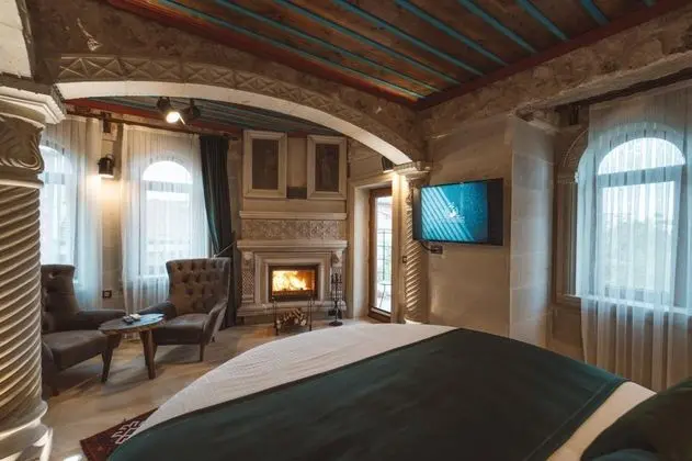 Superior Suite, Bahçe Manzaralı, Şömineli ve Jakuzili