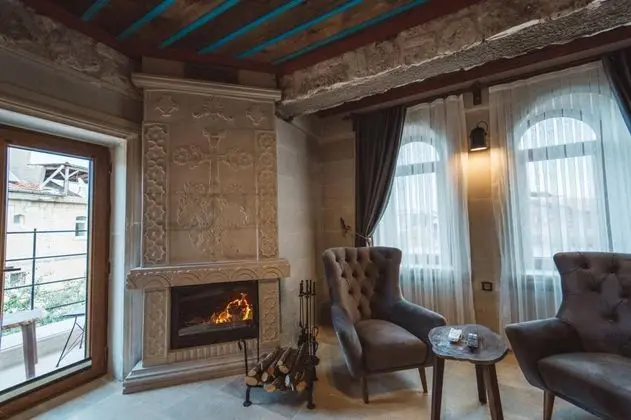 Superior Suite, Bahçe Manzaralı, Şömineli ve Jakuzili