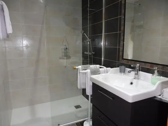 Tek Büyük Yataklı Oda, Teras