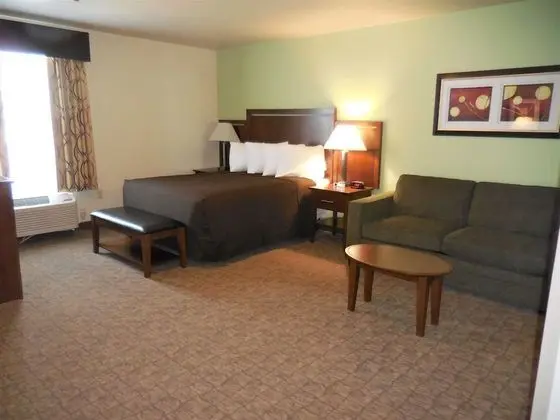Queen Studio Suite