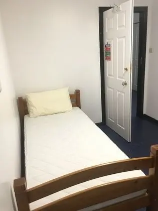 Basic Tek Kişilik Oda, Ortak Banyo, Dağ Manzaralı