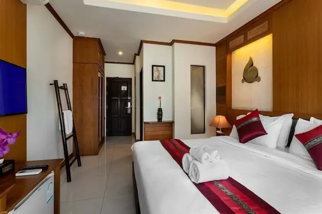 Deluxe Tek Büyük Yataklı Oda