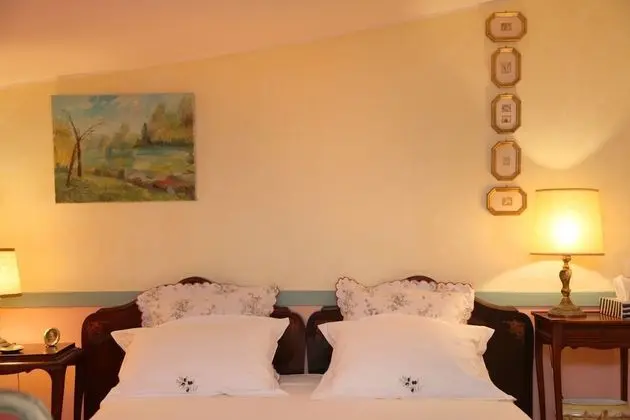 Tek Büyük Yataklı Oda (Olive)