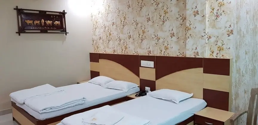Deluxe Üç Kişilik Oda, Birden Çok Yatak