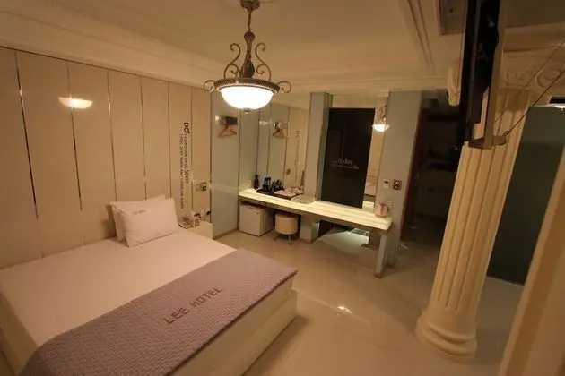 Royal Süit, 1 Çift Kişilik Yatak (Addt’l fee for consecutive nights)