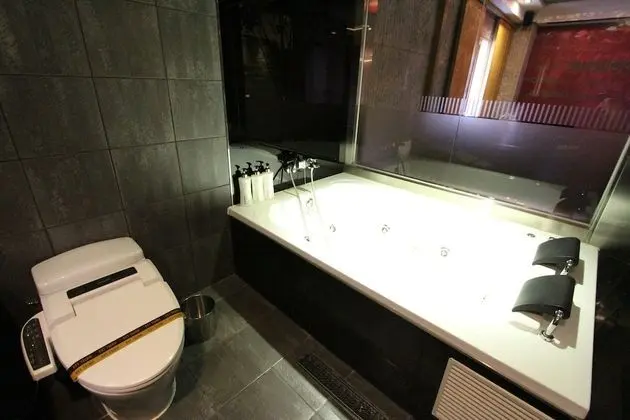 Royal Süit, 1 Çift Kişilik Yatak (Addt’l fee for consecutive nights)