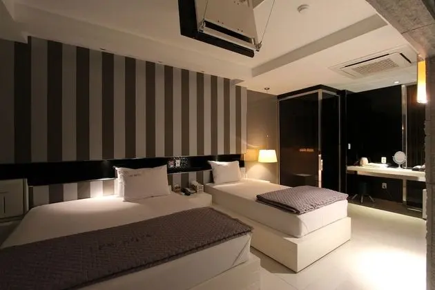 Royal Süit (2beds, Addt’l fee for consecutive ngt)